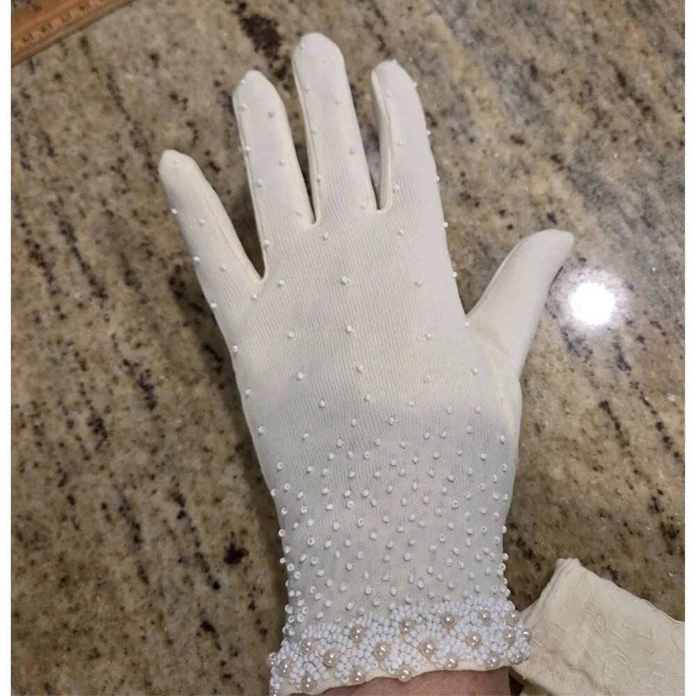 New! Vintage Women's One Size Stretch Nylon Yellow Formal Gloves Beaded Pearly